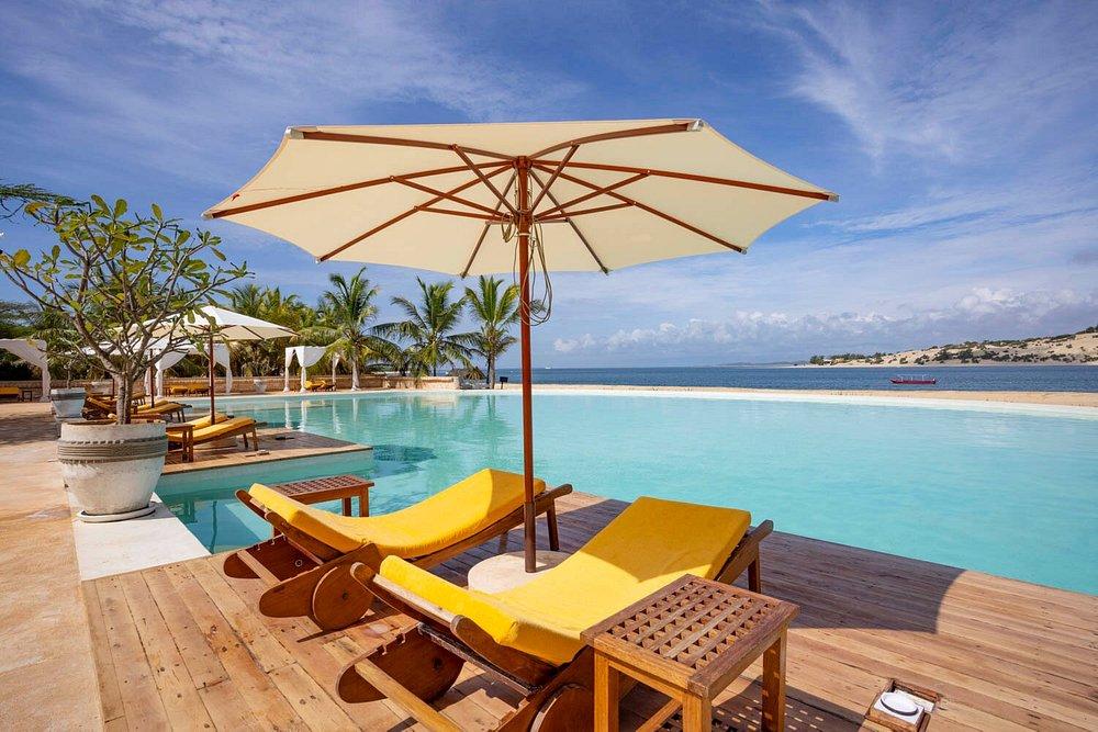 Adventure Travels Kenya Majlis Hotel